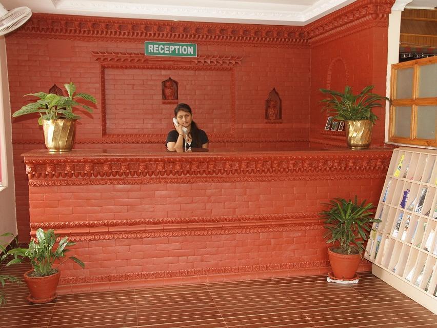 Hotel Center Lake Pokhara Ngoại thất bức ảnh