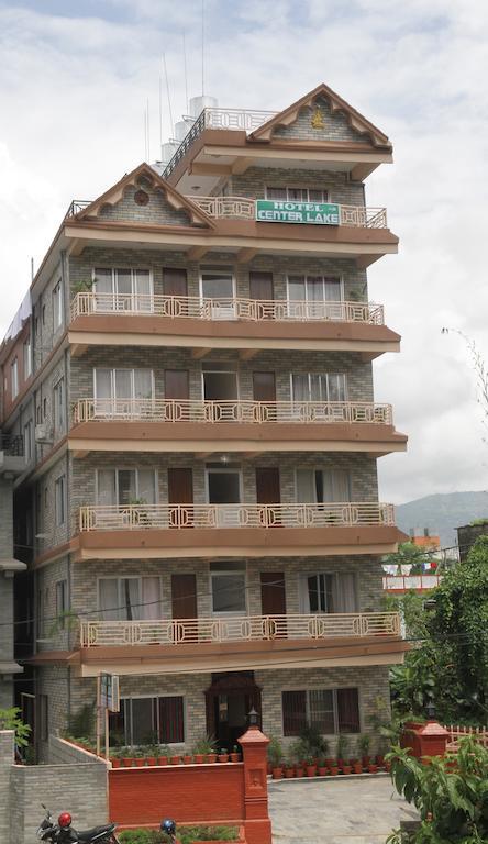Hotel Center Lake Pokhara Ngoại thất bức ảnh