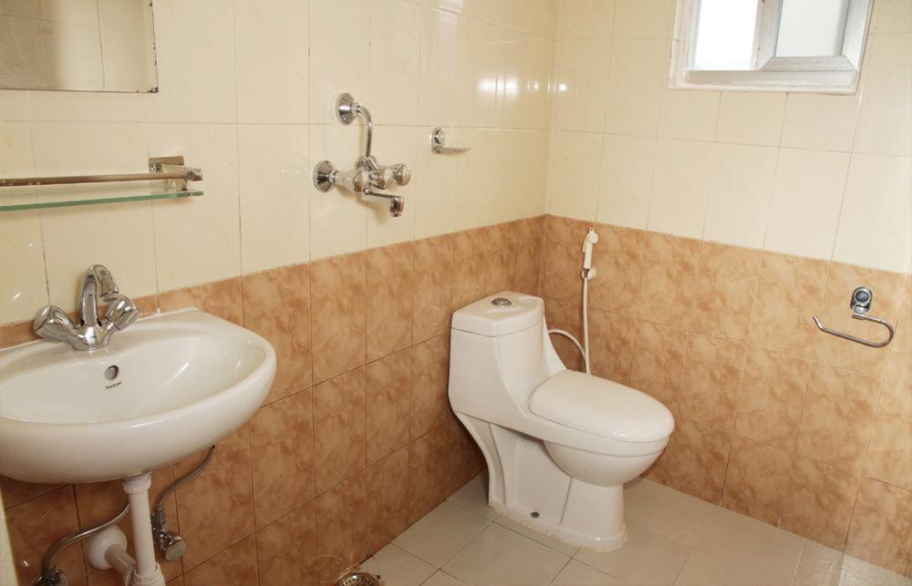 Hotel Center Lake Pokhara Ngoại thất bức ảnh