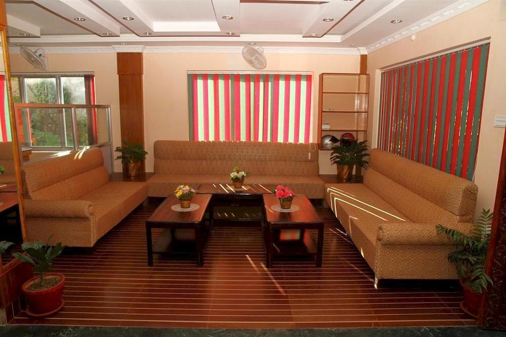 Hotel Center Lake Pokhara Ngoại thất bức ảnh